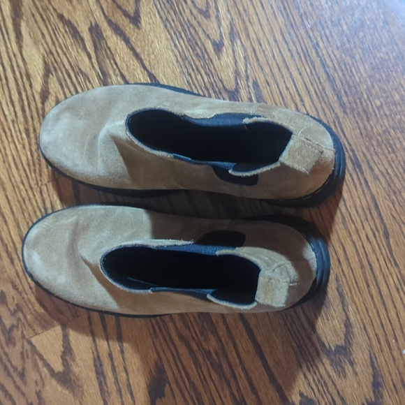 Marc Fisher Suede Boots LTD padmia Tan Lug Sole chunky Heel Chelsea Sz 6.5 - Picture 6 of 9